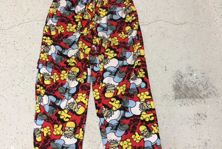 Vêtements d'un suspect, Pantalons de pyjama Homer Simpson