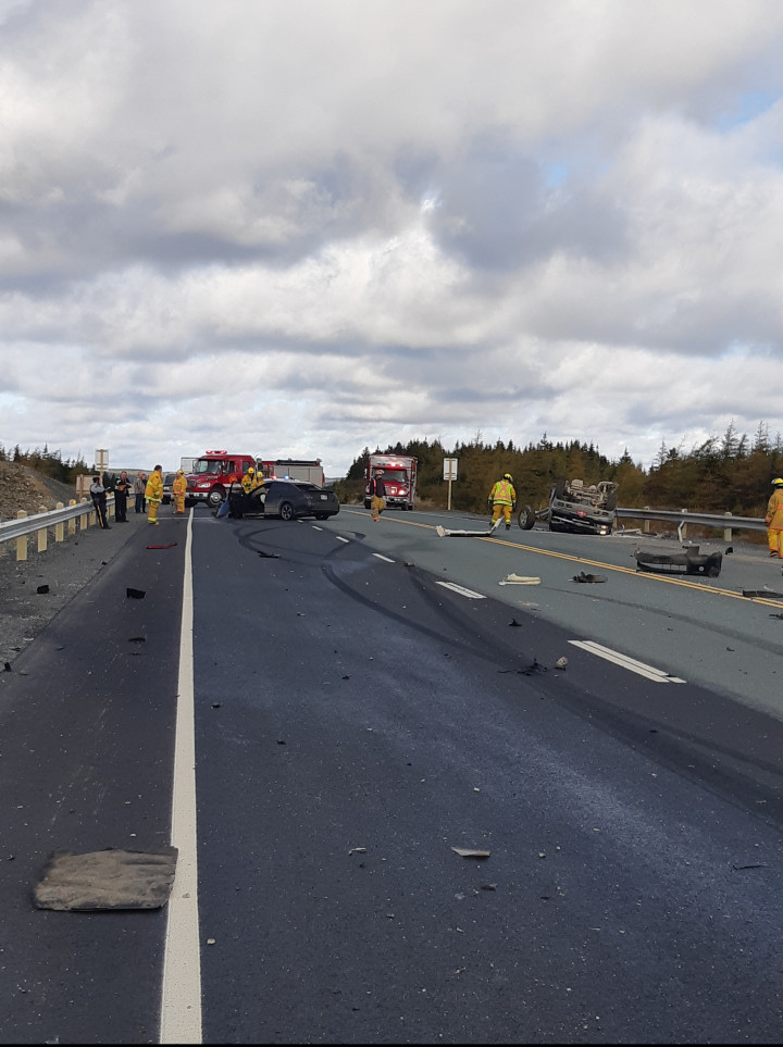 La Veterans Memorial Highway fermée à cause d'une collision grave Le 28 octobre 2019