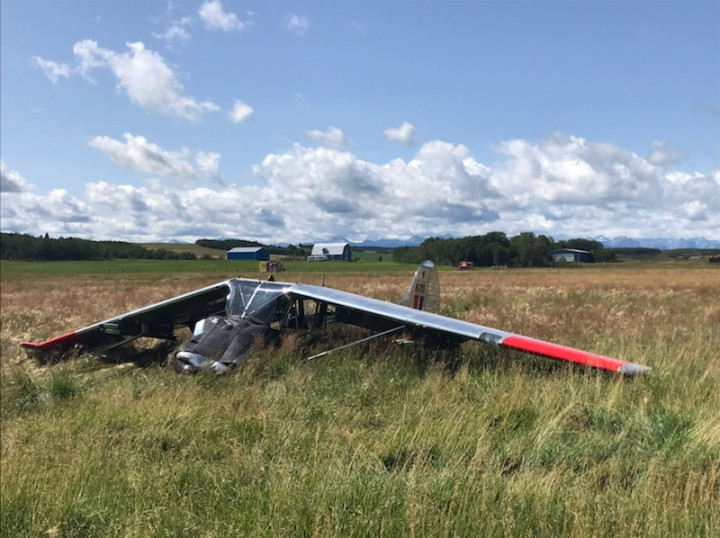 Crashed plane in field.