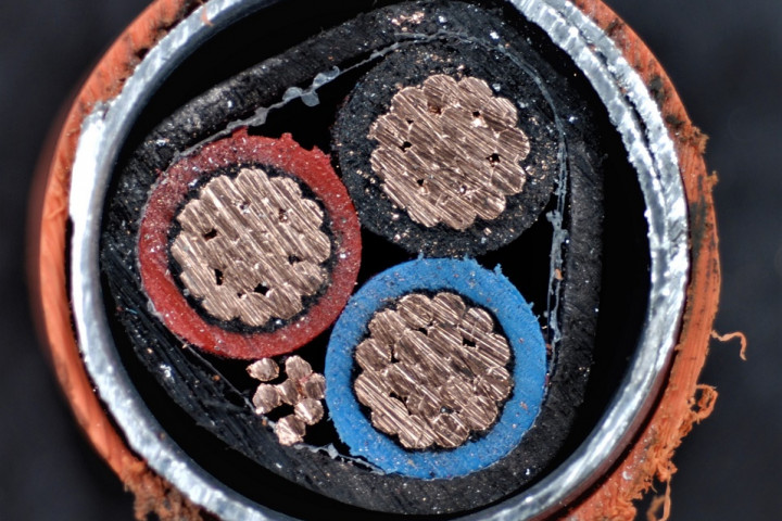 A cross section of the cable.