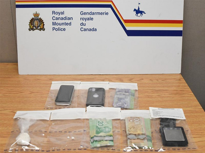 Seized drugs, cash and cell phones