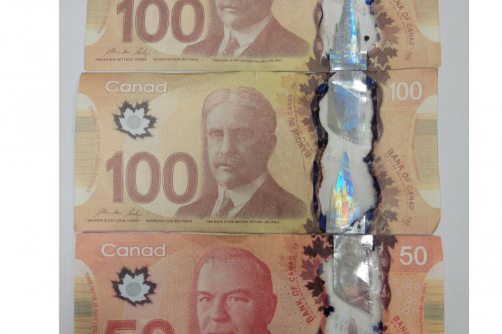 Image de faux billets de banque canadiens.