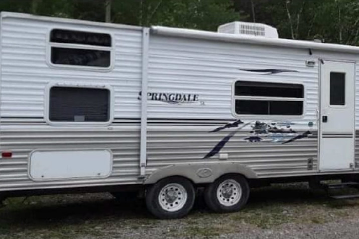 A photo of a stolen Springdale trailer.